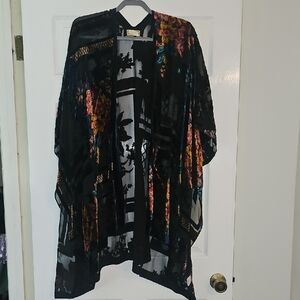 MJ Soirée Sheer Floral Kimono